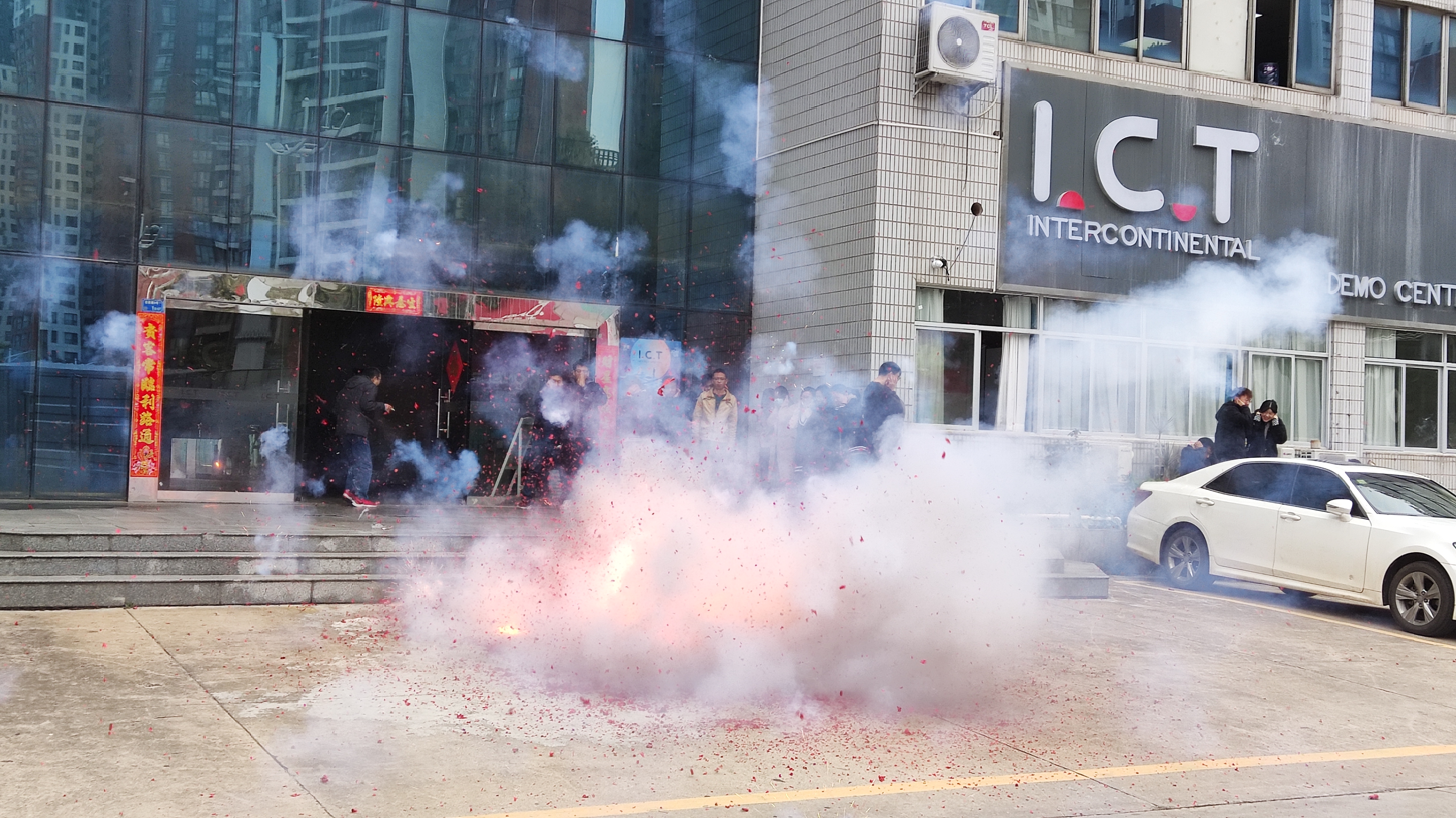 I.C.T Global Services Lini Produksi SMT