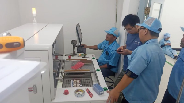 Dukungan teknis TIK untuk mesin router PCBA di Indonesia.