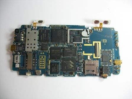 Dewan Ponsel PCB