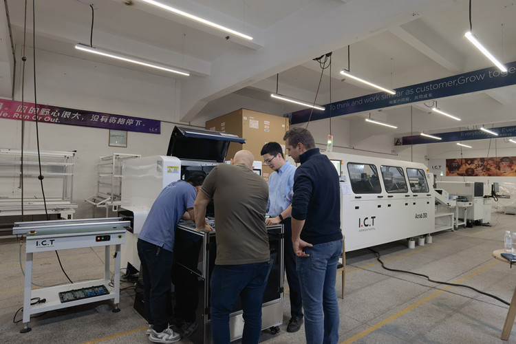 lini produksi THT otomatis yang disesuaikan