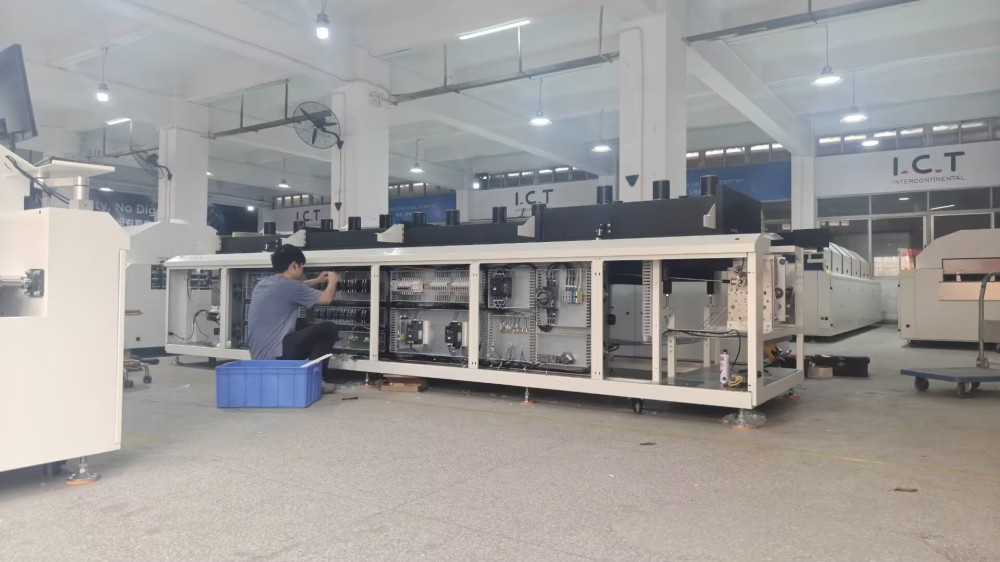 Tenaga Kerja Terampil Pembaruan Pabrik ICT Merakit Lyra 733 Reflow Oven2.jpg Tingkat Lanjut