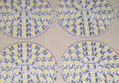 Pilih mesin tempat untuk LED