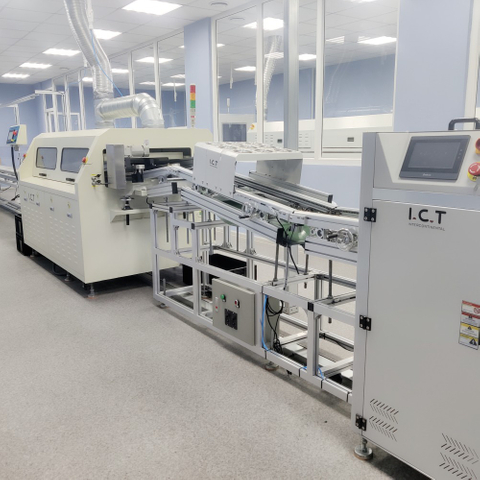 TIK | Mesin Penyolderan Gelombang dengan Fluks untuk Bagian PCB Besar 