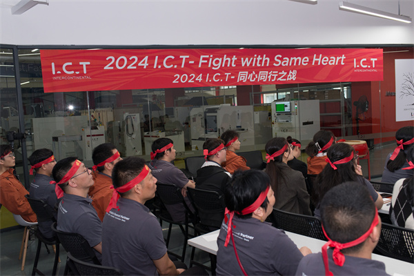 Pertarungan TIK dengan Hati yang Sama (2)