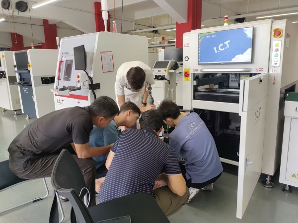 Pelatihan dan penerimaan AOI di TIK