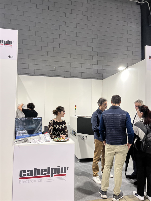 Mesin Inspeksi AOI TIK di Pameran Fokus Pada PCB di Italia (2)