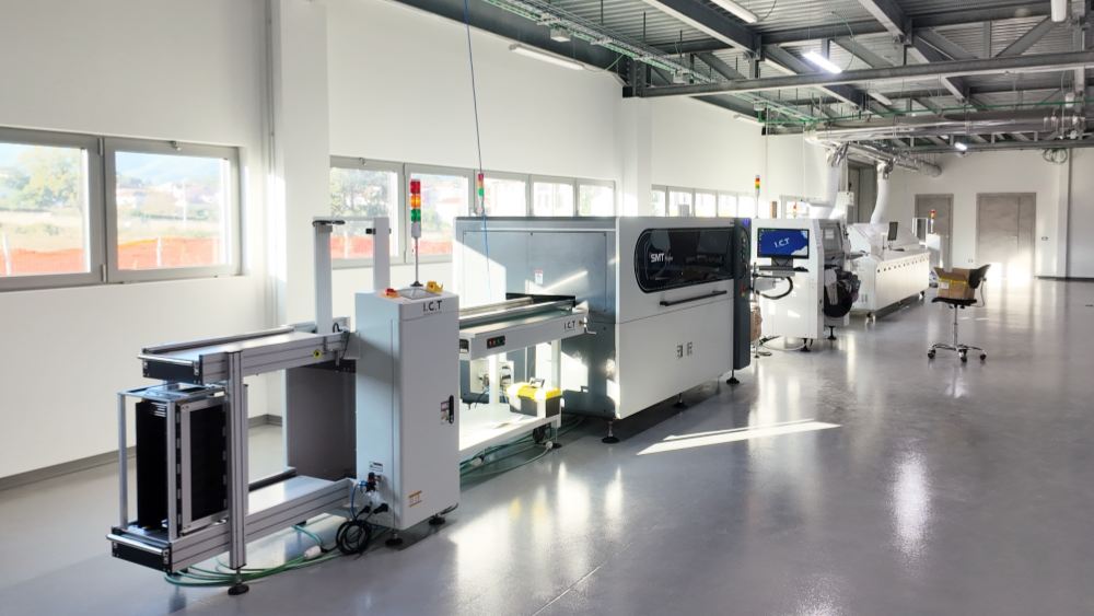 Lini Produksi Strip LED ICT di Italia 02.jpg